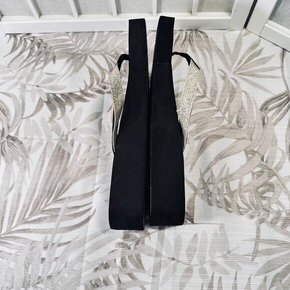 Kendall and Kylie Sandals - Picture 4 of 10